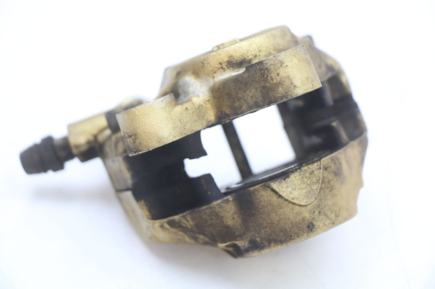 photo de ZACISK HAMULCA PRZEDNIEGO YAMAHA YE ZEST 50 (1992 - 1998) - Zbliżenie techniczne