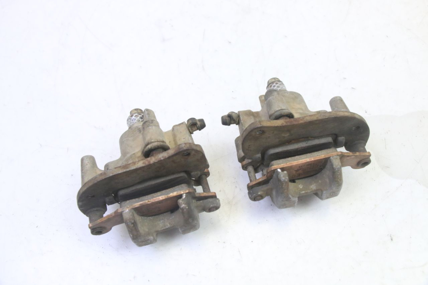 photo de ZACISK HAMULCA PRZEDNIEGO YAMAHA YFM GRIZZLY 550 (2008 - 2015) - Punkty mocowania