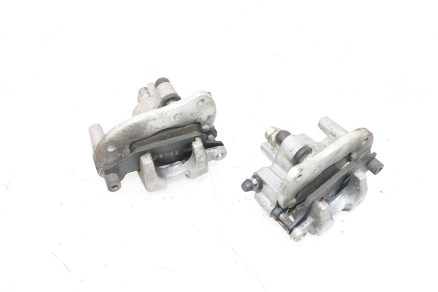 photo de ZACISK HAMULCA PRZEDNIEGO YAMAHA YFM R RAPTOR 250 (2008 - 2014) - Szczegół części