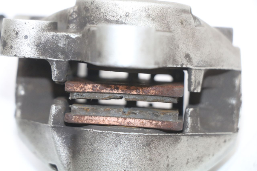 photo de ZACISK HAMULCA PRZEDNIEGO YAMAHA YN NEO'S 50 (1997 - 2004) - Stan powierzchni