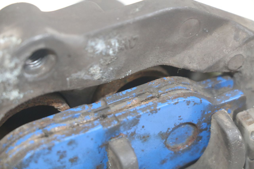 photo de ZACISK HAMULCA PRZEDNIEGO YAMAHA YP MAJESTY 400 (2004 - 2008) - Szczegół części