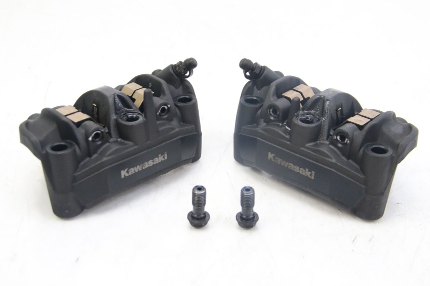 photo de ZACISK HAMULCA PRZEDNIEGO KAWASAKI Z ABS 1000 (2014 - 2020) - Widok główny