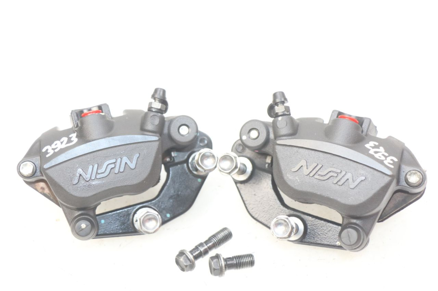 photo de ZACISK HAMULCA PRZEDNIEGO KAWASAKI Z 650 (2016 - 2019) - Widok główny