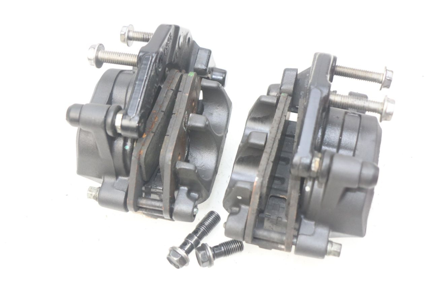 photo de ZACISK HAMULCA PRZEDNIEGO KAWASAKI Z 650 (2016 - 2019) - Zoom stanu zużycia