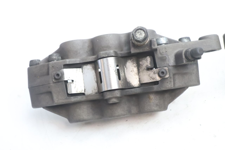photo de PRZEDNI ZACISK HAMULCOWY KAWASAKI ZX-6R ZX6R 600 (2000 - 2002) - Widok ogólny