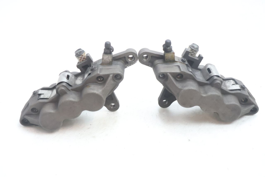 photo de PRZEDNI ZACISK HAMULCOWY KAWASAKI ZX-6R ZX6R 600 (2000 - 2002) - Stan powierzchni