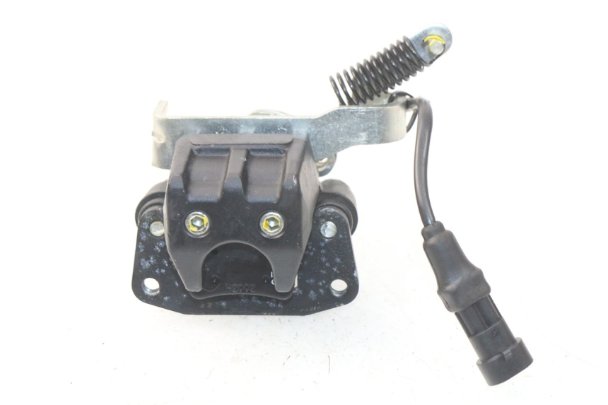 photo de ZACISK HAMULCOWY ROLL LOCK PIAGGIO MP3 HPE 500 (2019 - 2022) - Zbliżenie techniczne