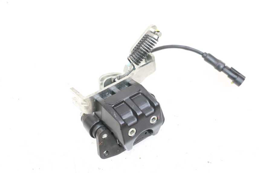 photo de ZACISK HAMULCA ROLL LOCK PIAGGIO MP3 HPE 300 (2019 - 2026) - Zoom stanu zużycia