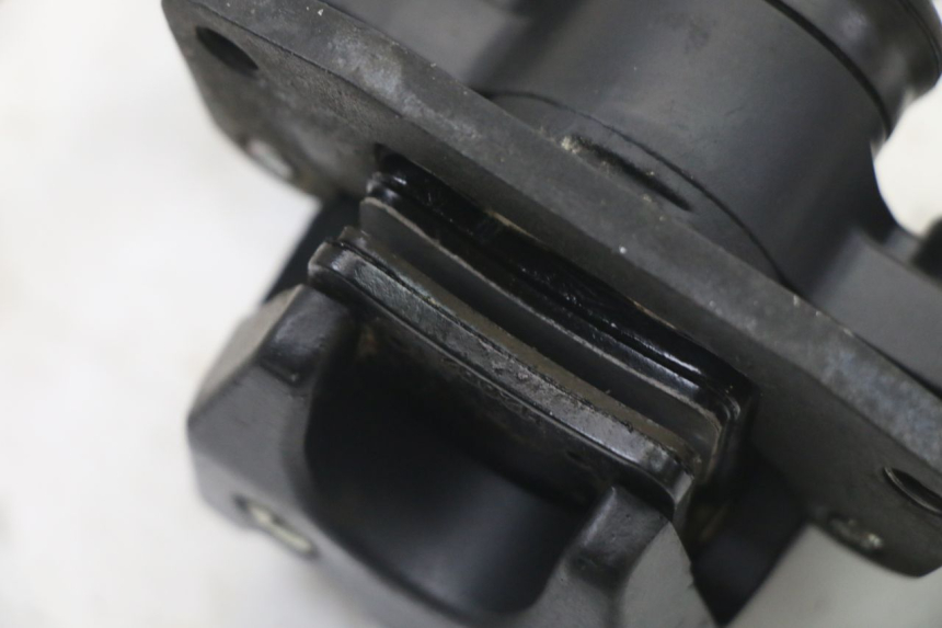 photo de ZACISK HAMULCOWY ROLL LOCK PIAGGIO MP3 LT 400 (2007 - 2012) - Widok ogólny