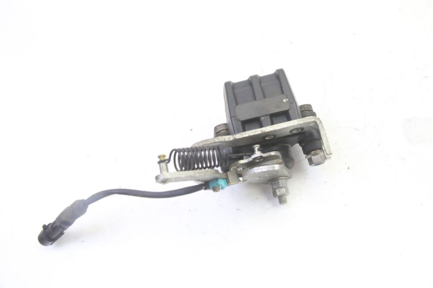 photo de ZACISK HAMULCA ROLL LOCK PIAGGIO MP3 LT 300 (2010 - 2016) - Szczegół części