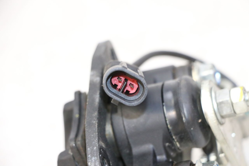 photo de ZACISK HAMULCA ROLL LOCK PIAGGIO MP3 500 (2011 - 2015) - Część sprawdzona