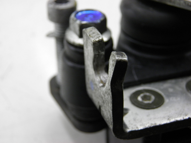 photo de ZACISK HAMULCA ROLL LOCK PIAGGIO MP3 RL 125 (2006 - 2014) - Inny kąt widzenia