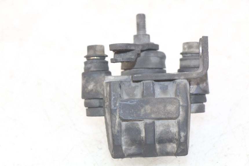 photo de ZACISK HAMULCA POSTOJOWEGO GILERA GP 800 (2007 - 2013) - Zbliżenie techniczne