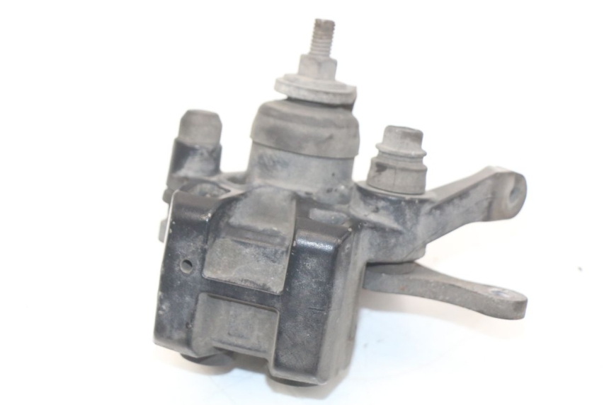 photo de ZACISK HAMULCA POSTOJOWEGO HONDA INTEGRA NC D 750 (2016 - 2018) - Zbliżenie techniczne