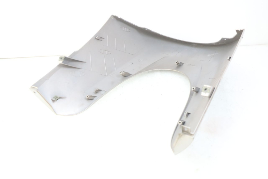 photo de PRZÓD ECCITY ARTELEC 670 1 (2013 - 2017) - Stan powierzchni