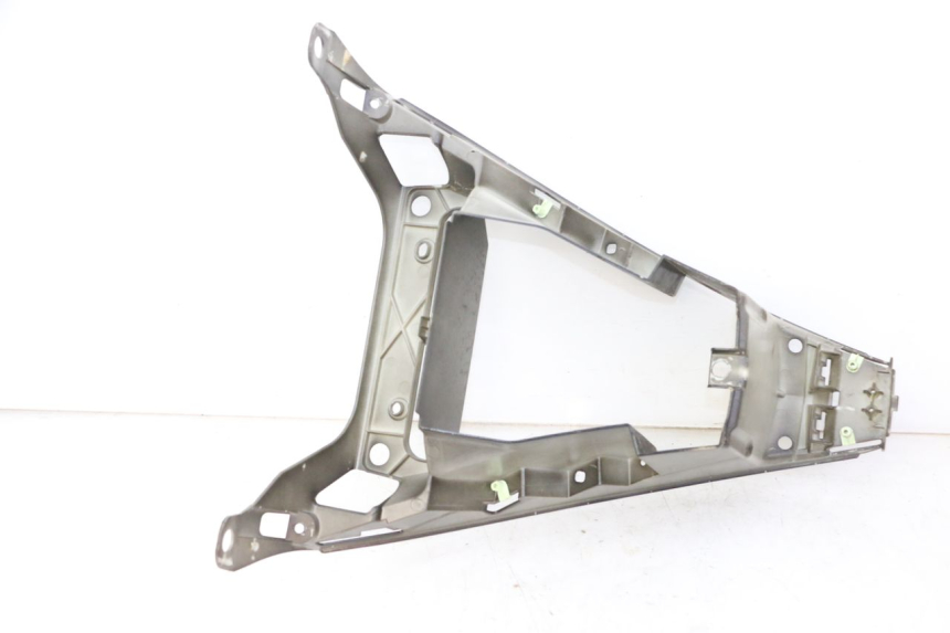 photo de DOLNA PRZEDNIA MASKOWNICA PEUGEOT CITYSTAR 50 (2013 - 2017) - Szczegół części