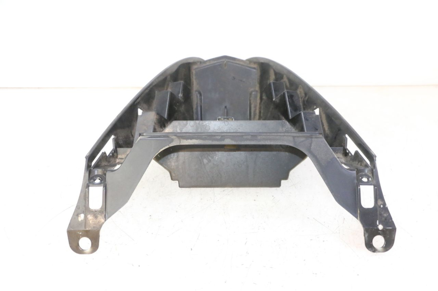 photo de DOLNA PRZEDNIA MASKOWNICA PEUGEOT CITYSTAR 50 (2013 - 2017) - Zbliżenie techniczne