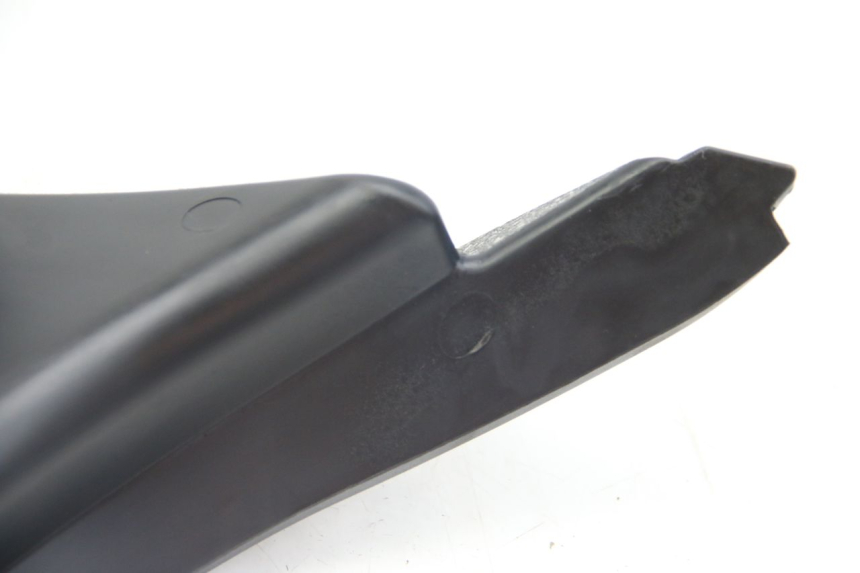 photo de DOLNA PRZEDNIA MASKOWNICA PEUGEOT CITYSTAR IE 2T 50 (2018 - 2021) - Zbliżenie komponentów