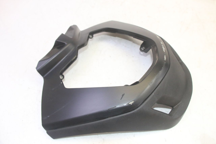 photo de DOLNA PRZEDNIA MASKOWNICA PIAGGIO MP3 HPE 350 (2018 - 2020) - Inny kąt widzenia