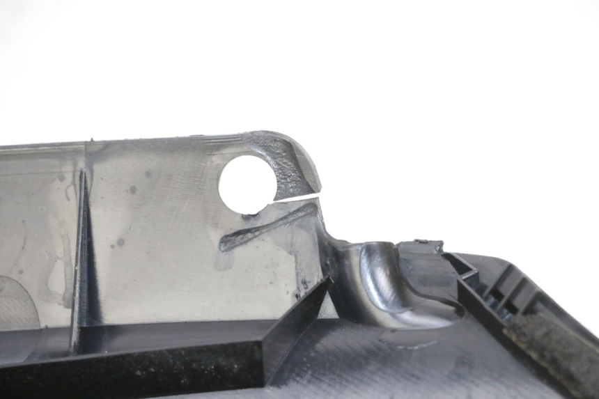 photo de PRZÓD WEWNĘTRZNY SUZUKI BURGMAN 125 (2007 - 2014) - Inny kąt widzenia