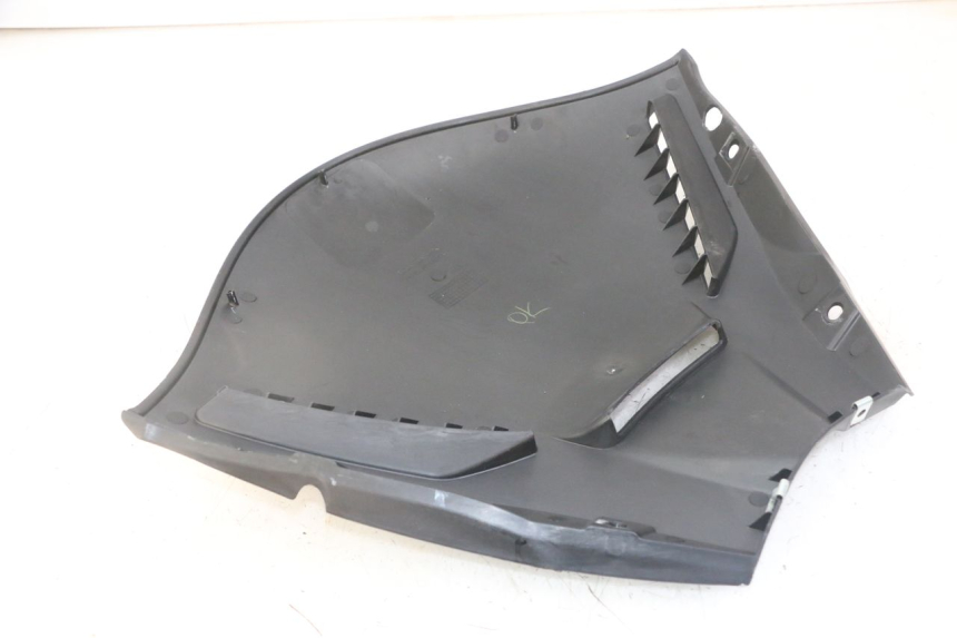 photo de PRZÓD WEWNĘTRZNY HONDA FORZA ABS 300 (2013 - 2017) - Zoom stanu zużycia