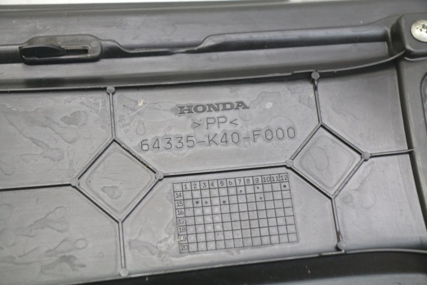 photo de PRZÓD WEWNĘTRZNY HONDA FORZA 125 (2015 - 2016) - Zbliżenie techniczne