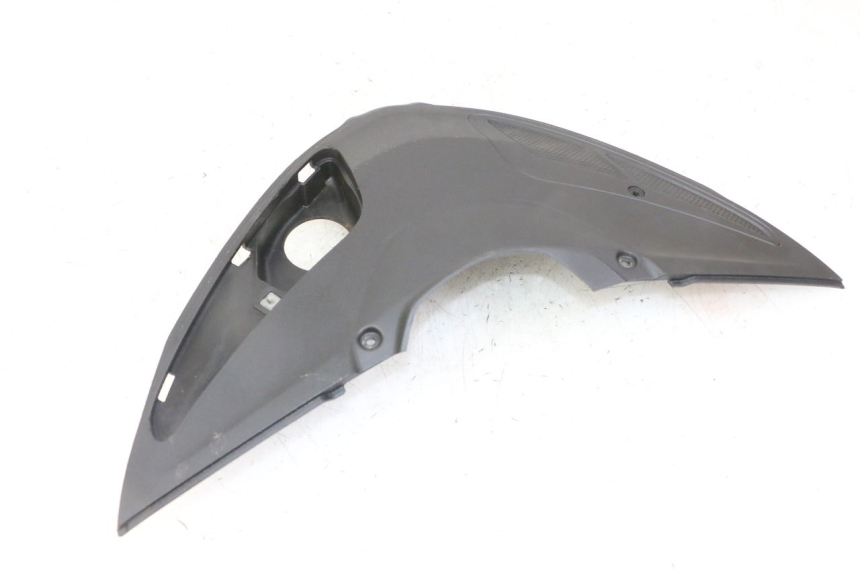 photo de PRZÓD WEWNĘTRZNY PIAGGIO IE MP3 YOURBAN 300 (2011 - 2016) - Zbliżenie techniczne