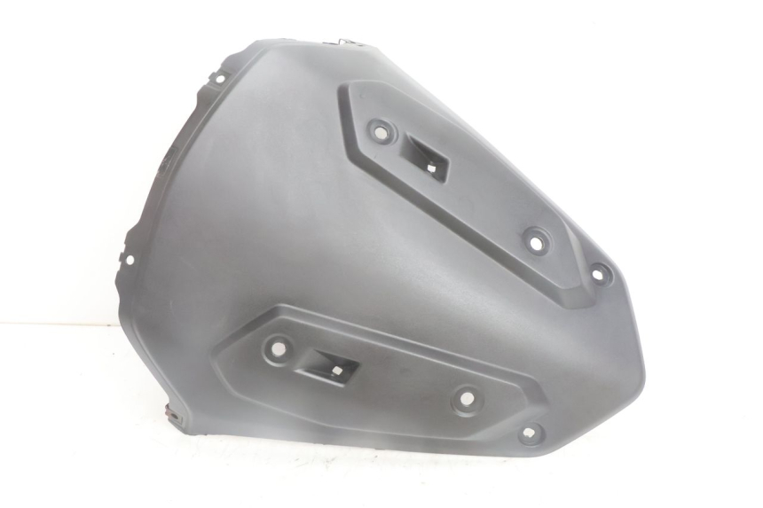 photo de PRZEDNIA WEWNĘTRZNA STRONA YAMAHA N-MAX NMAX 125 (2021 - 2024) - Widok główny