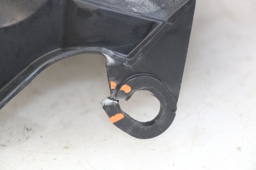 photo de PRZÓD WEWNĘTRZNY YAMAHA X-MAX XMAX 125 (2010 - 2013) - Inny kąt widzenia