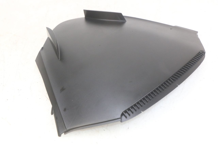 photo de PRZÓD WEWNĘTRZNY YAMAHA YP MAJESTY 400 (2004 - 2008) - Inny kąt widzenia