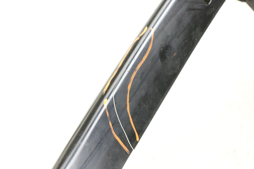 photo de PRZÓD MBK MACH G AC 50 (2002 - 2014) - Stan powierzchni