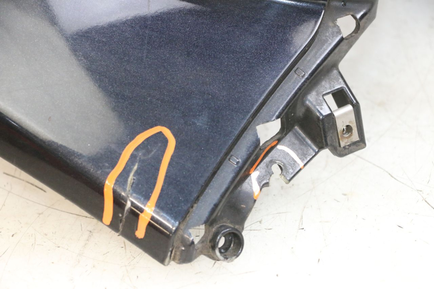 photo de PRZÓD PIAGGIO MP3 125 (2006 - 2014) - Szczegóły charakterystyczne