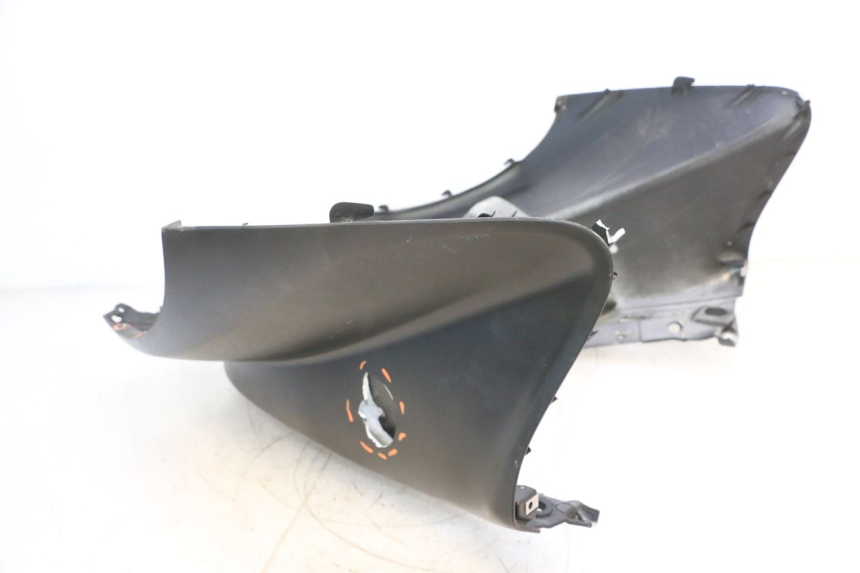 photo de PRZÓD PIAGGIO MP3 RL 250 (2006 - 2010) - Zoom stanu zużycia