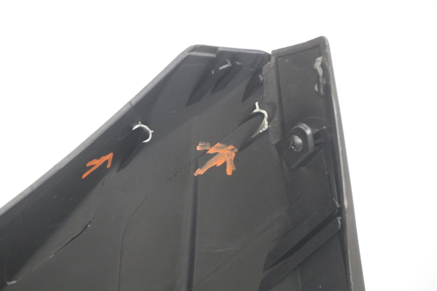 photo de PRZÓD PIAGGIO NEW TYPHOON 50 (2010 - 2017) - Zbliżenie techniczne