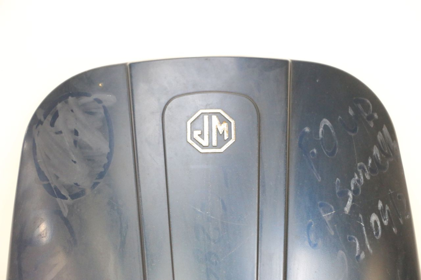 photo de PRZÓD JM MOTORS OLDIES GT 4T 50 (2018 - 2025) - Struktura - zbliżenie