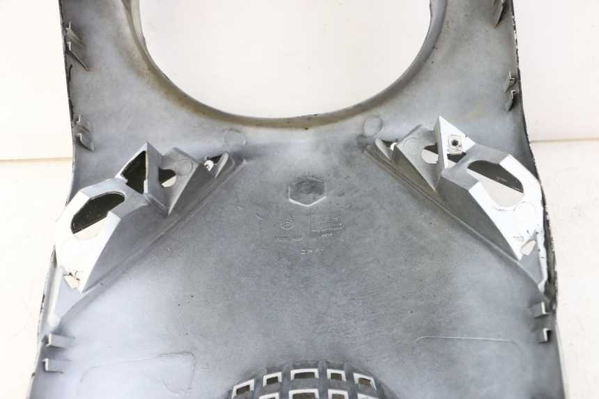 photo de PRZÓD PIAGGIO ZIP 4T 50 (2018 - 2020) - Zbliżenie techniczne