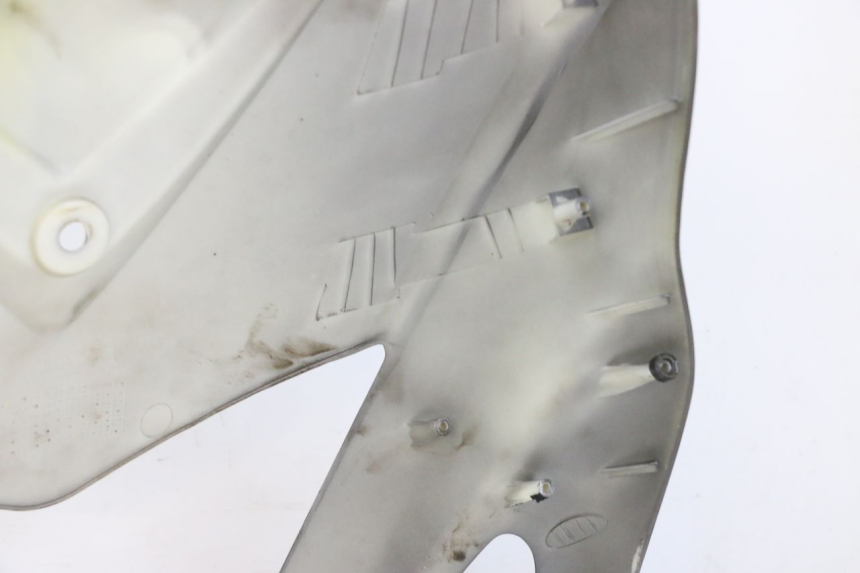 photo de PRZÓD TNT MOTOR ROMA 10' 4T 50 (2019 - 2022) - Zbliżenie techniczne