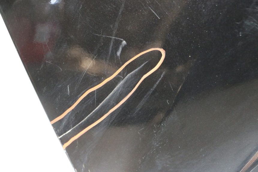 photo de PRZÓD PEUGEOT SATELIS COMPRESSOR K15 125 (2006 - 2009) - Struktura - zbliżenie