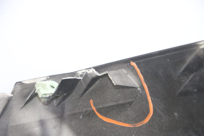 photo de PRZÓD PEUGEOT SATELIS COMPRESSOR K15 125 (2006 - 2009) - Zbliżenie techniczne