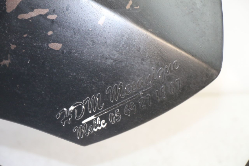 photo de PRZÓD PEUGEOT STREETZONE I 2T 50 (2018 - 2020) - Zbliżenie techniczne