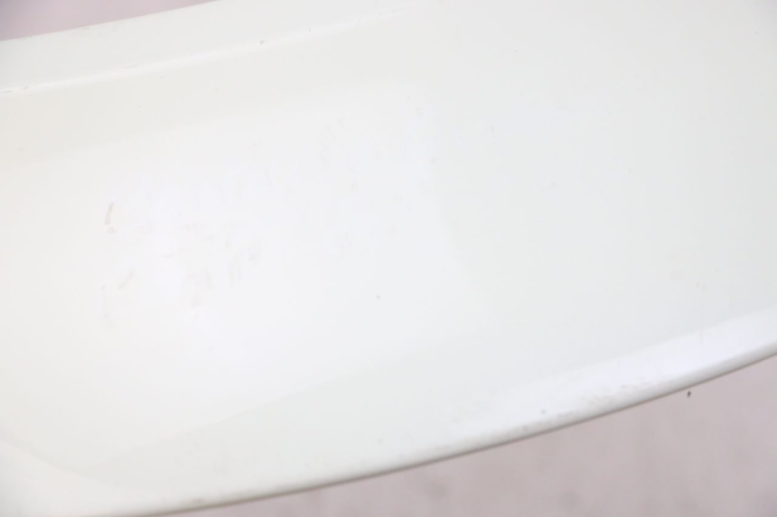 photo de GÓRNA PRZEDNIA MASKOWNICA BMW C1 125 (2000 - 2003) - Szczegół części