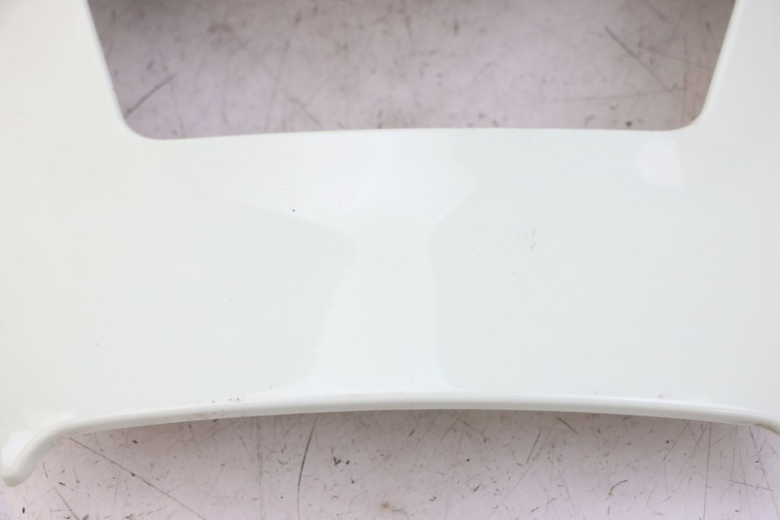 photo de GÓRNA PRZEDNIA MASKOWNICA BMW C1 125 (2000 - 2003) - Zoom stanu zużycia