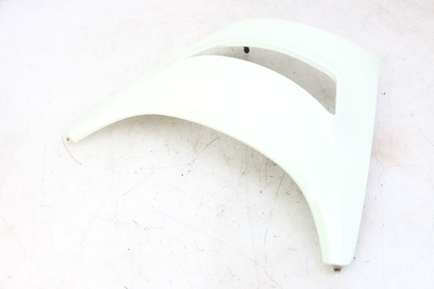 photo de GÓRNA PRZEDNIA MASKOWNICA BMW C1 125 (2000 - 2003) - Oznaczenia i referencje