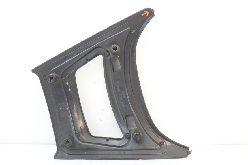 photo de GÓRNA PRZEDNIA MASKOWNICA BMW C1 125 (2000 - 2003) - Punkty mocowania