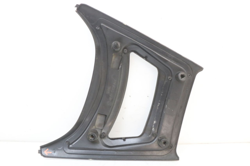 photo de GÓRNA PRZEDNIA MASKOWNICA BMW C1 125 (2000 - 2003) - Stan powierzchni