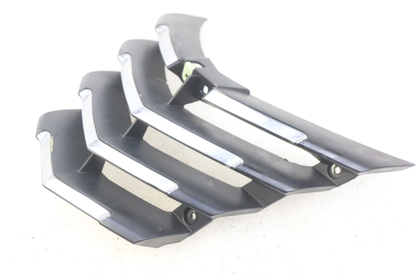 photo de GÓRNA PRZEDNIA MASKOWNICA PEUGEOT CITYSTAR IE 2T 50 (2018 - 2021) - Inny kąt widzenia