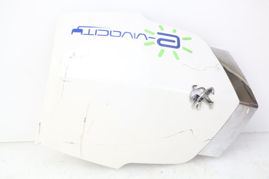 photo de GÓRNA PRZEDNIA MASKOWNICA PEUGEOT E-VIVACITY 1 (2012 - 2018) - Widok główny