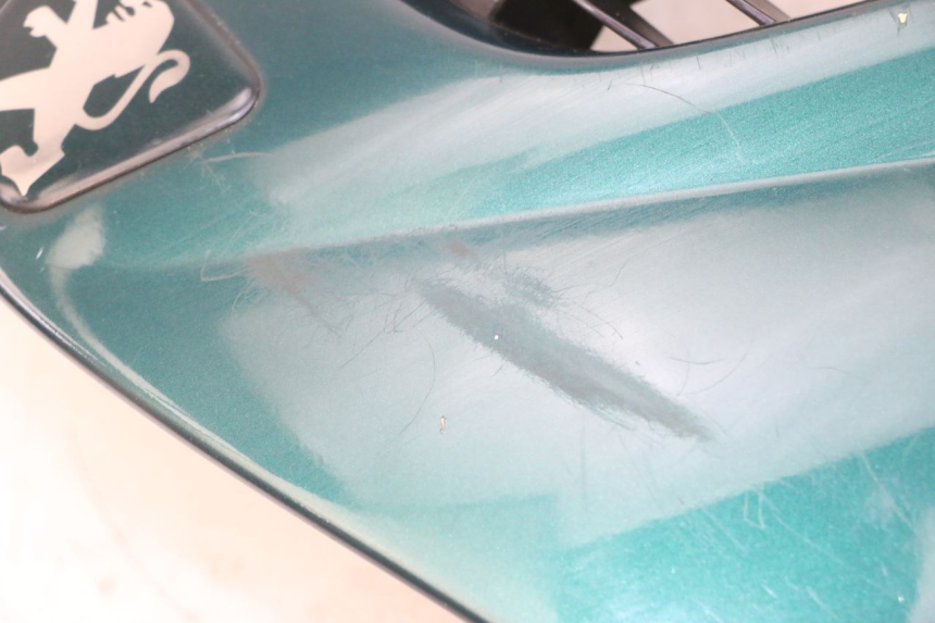 photo de GÓRNA PRZEDNIA MASKOWNICA PEUGEOT ELYSEO 125 (1999 - 2004) - Kontrola wizualna