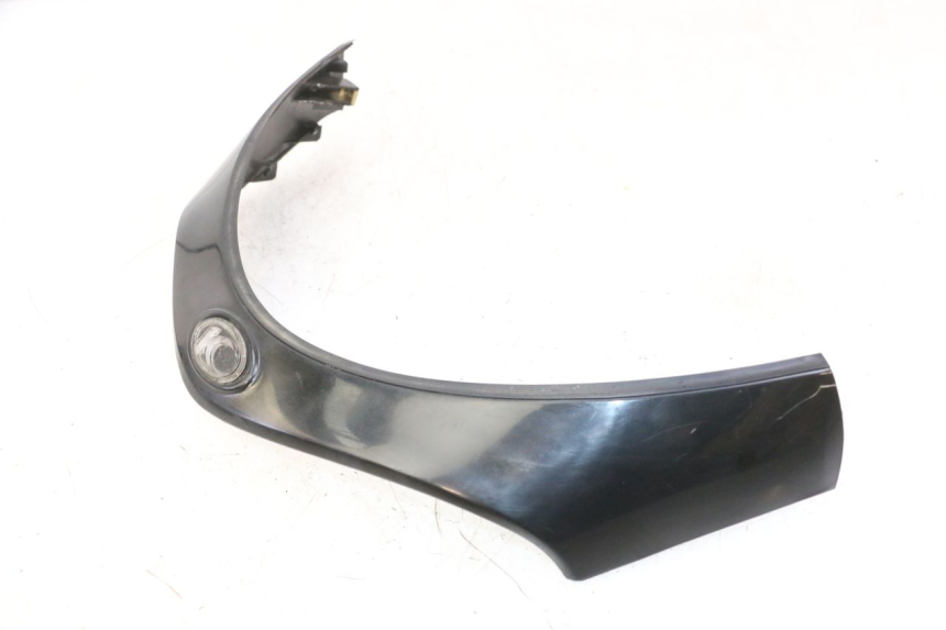 photo de GÓRNA PRZEDNIA MASKOWNICA KYMCO GRAND DINK 125 (2008 - 2014) - Oznaczenia i referencje