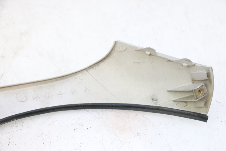 photo de GÓRNA PRZEDNIA MASKOWNICA KYMCO GRAND DINK 125 (2002 - 2007) - Inny kąt widzenia